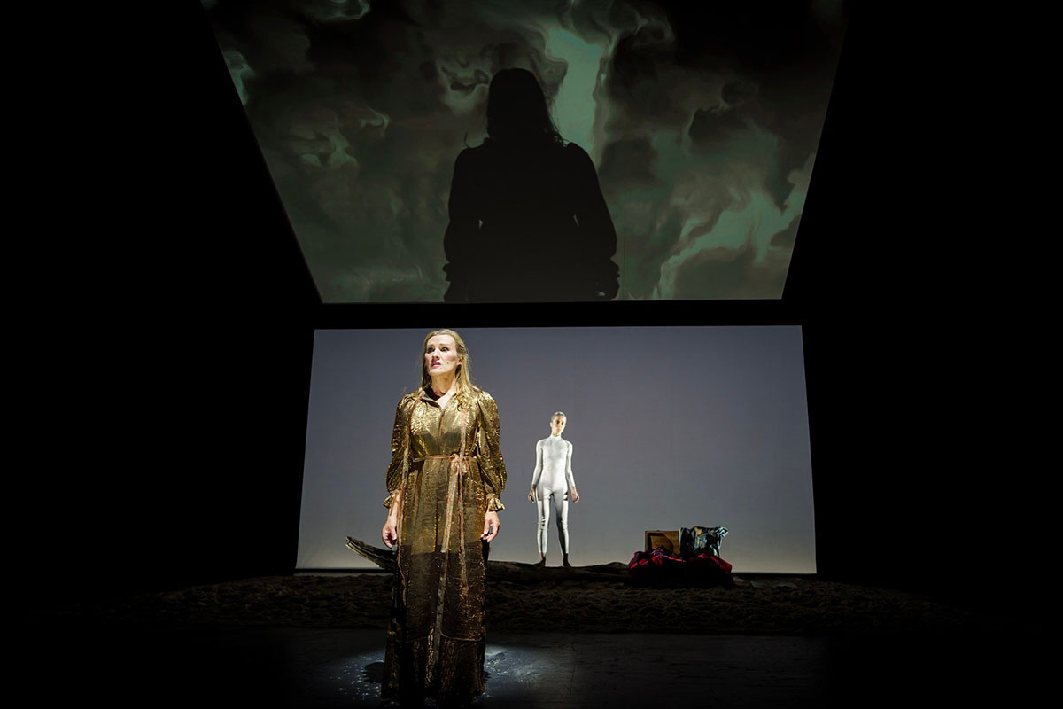 “Mulheres de Shakespeare” sobe ao palco no Porto